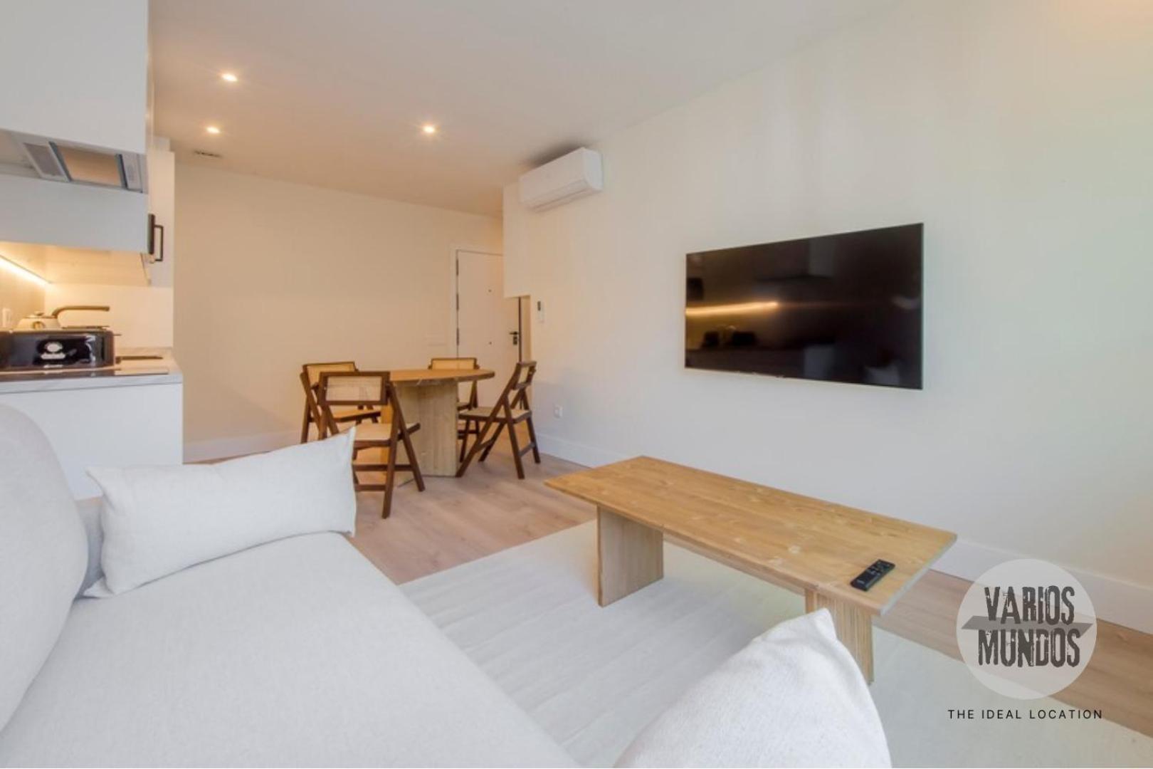 Tu Alojamiento Para 6 En Malasana Ven A San Bernardo 20 Madri Exterior foto